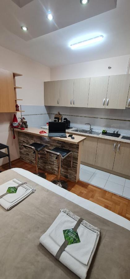 Design Apartment Business Lux 4 Star "Rio" Completely Business Lux Place In The City Center & Free Included Industry Optical Wifi & Netflix & Keyless Code Entry & Full Smart App & Kitchen & Washing Machine & Wide Terrace & Secure 2 Parking Place Τσούπρια Εξωτερικό φωτογραφία