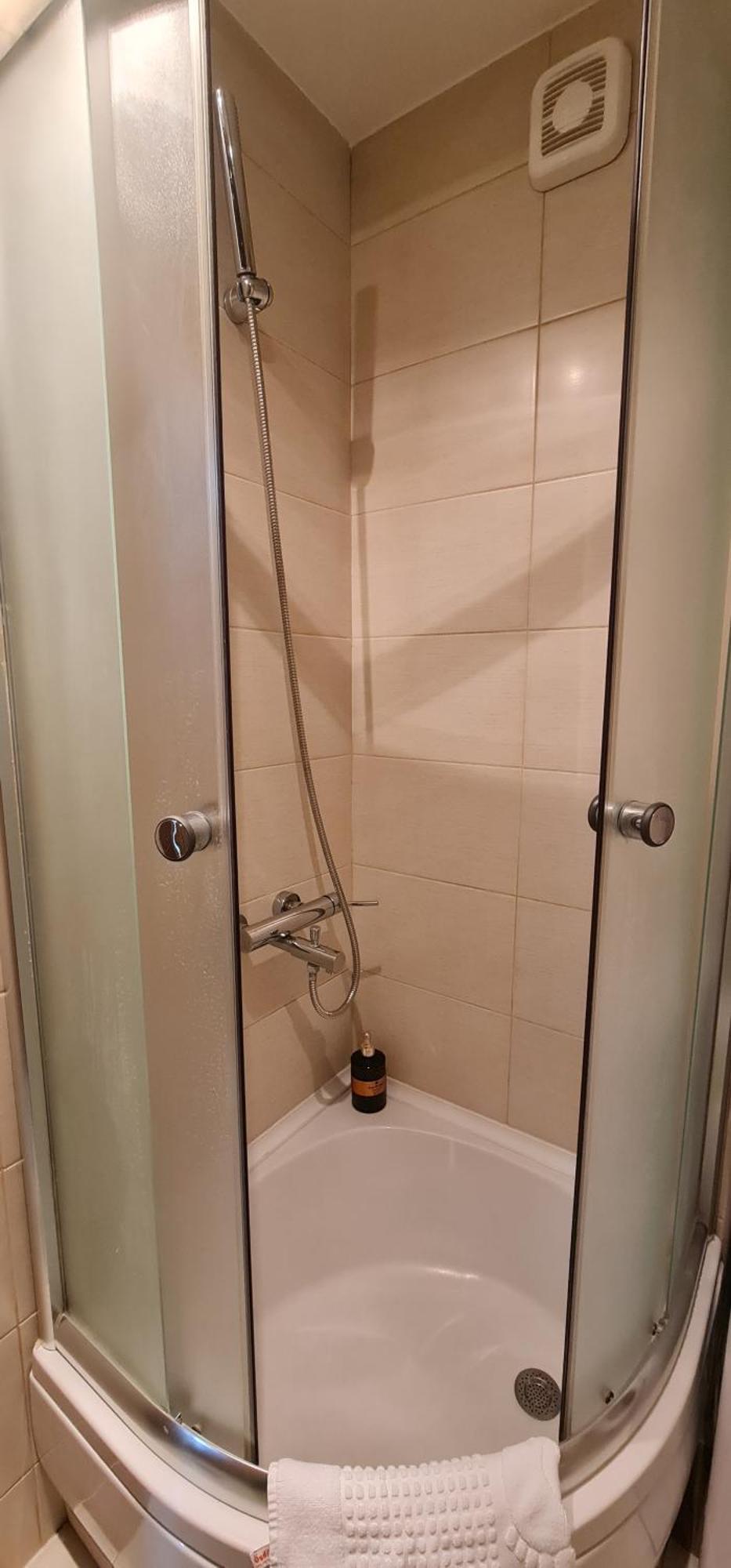 Design Apartment Business Lux 4 Star "Rio" Completely Business Lux Place In The City Center & Free Included Industry Optical Wifi & Netflix & Keyless Code Entry & Full Smart App & Kitchen & Washing Machine & Wide Terrace & Secure 2 Parking Place Τσούπρια Εξωτερικό φωτογραφία